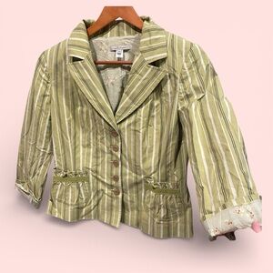 Cute avocado stripe floral buttons lining crop blazer pockets cottagecore